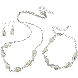 New Freshwater Pearl Teardrop Parure Jewelry Set